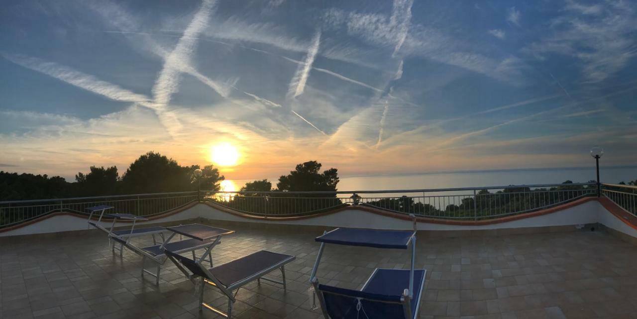 Villa Anna Residence Rodi Rodi Garganico Buitenkant foto