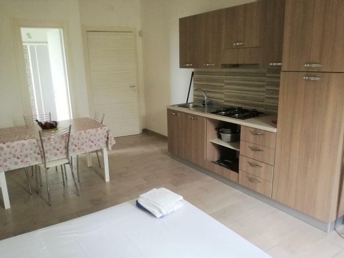 Villa Anna Residence Rodi Rodi Garganico Buitenkant foto